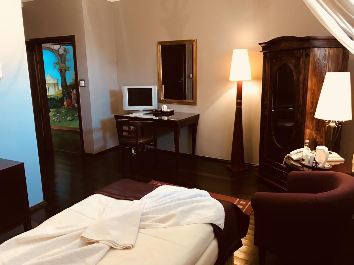Restauracja - Hotel Mocca D'Oro Mikolow Ngoại thất bức ảnh