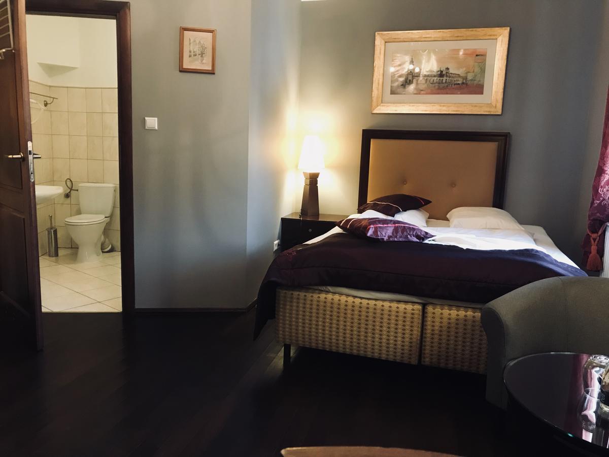 Restauracja - Hotel Mocca D'Oro Mikolow Ngoại thất bức ảnh
